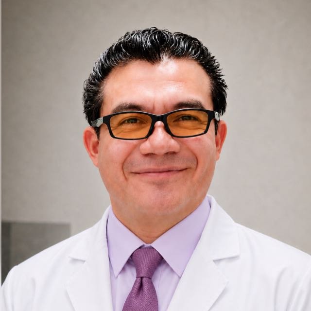 Consulta ginecológica y obstétrica con el Dr. Armando Cruz Perez