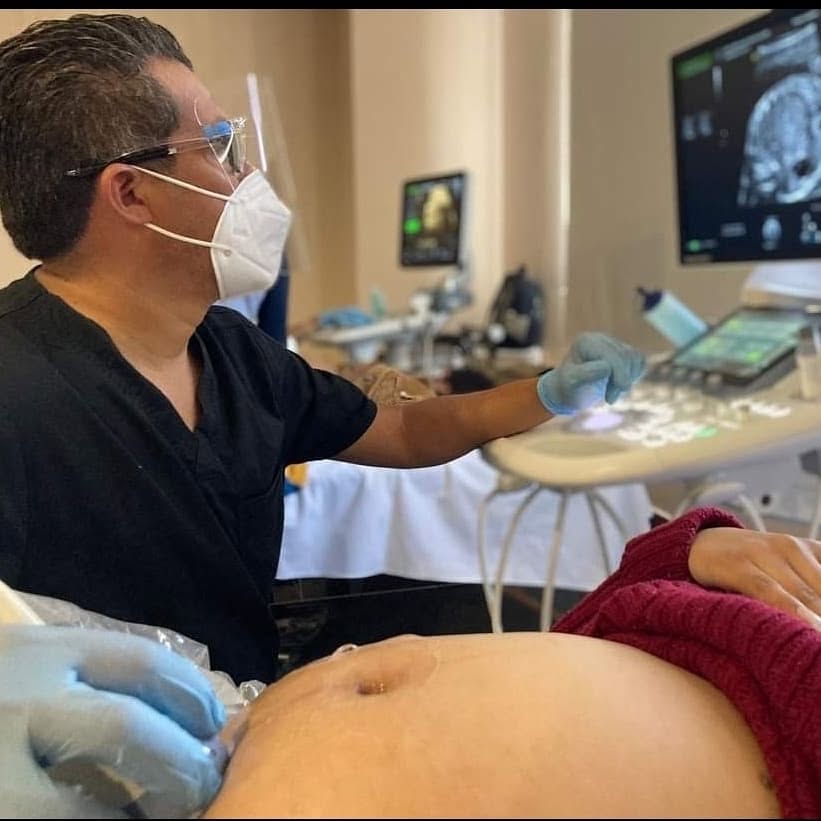 Monitor de ultrasonido de alta definición para diagnóstico fetal